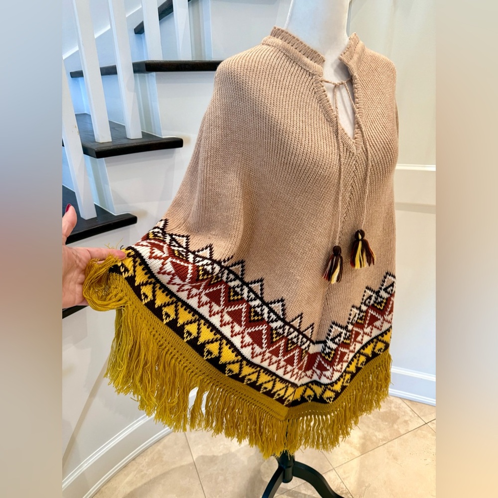 Vintage Boho Knit Poncho with Fringe